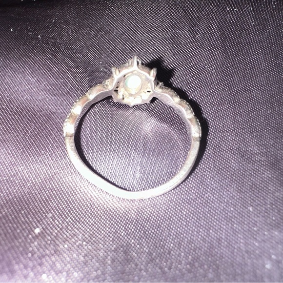 Opal Ring - Picture 4 of 4